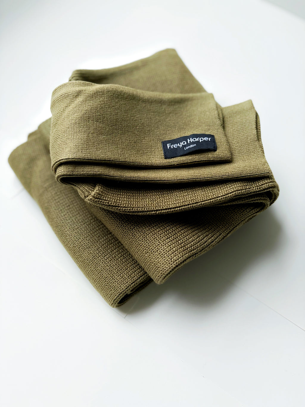 Light Radiance - Olive