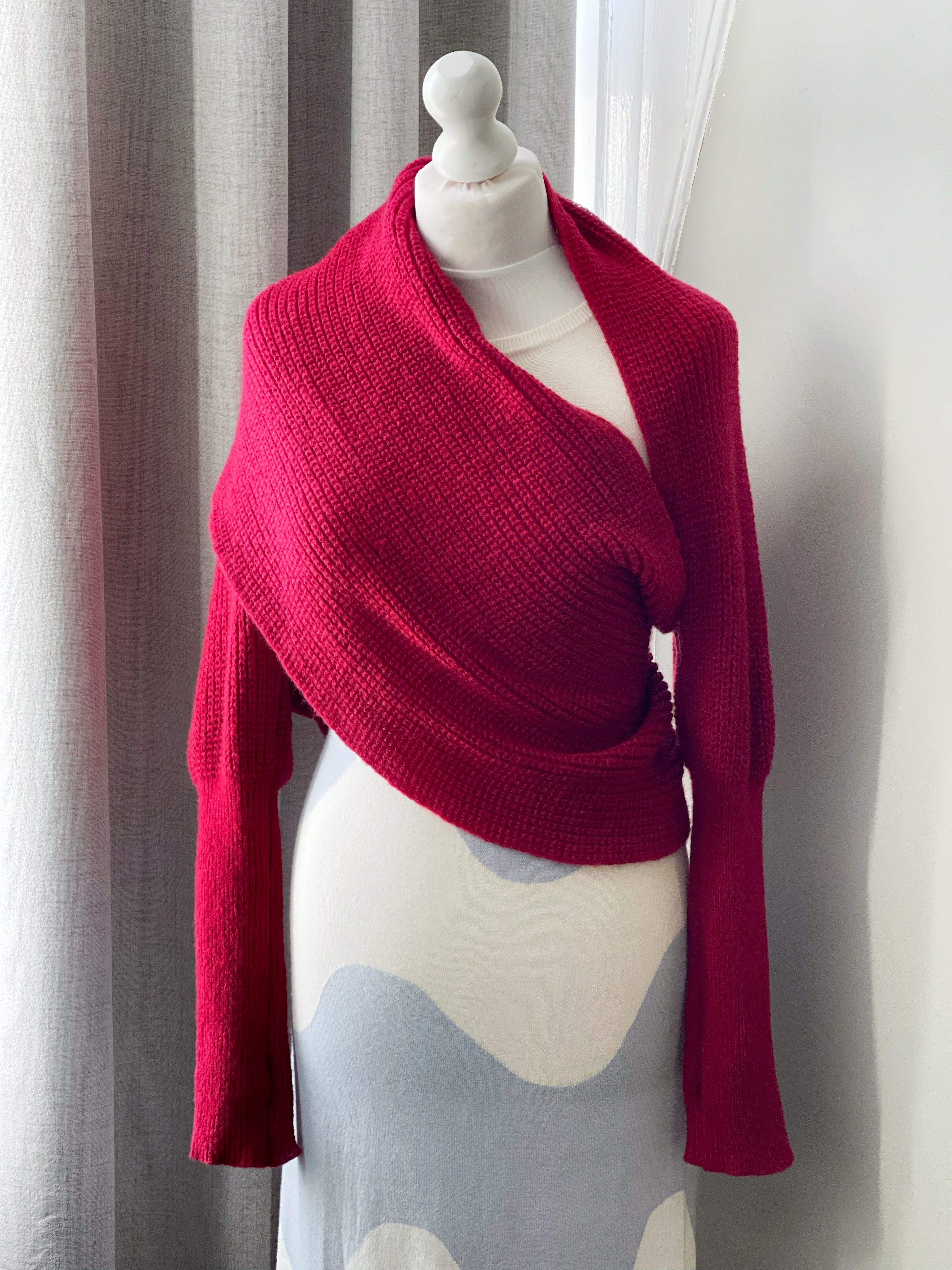 Brushed scarf with thumb holes - Red