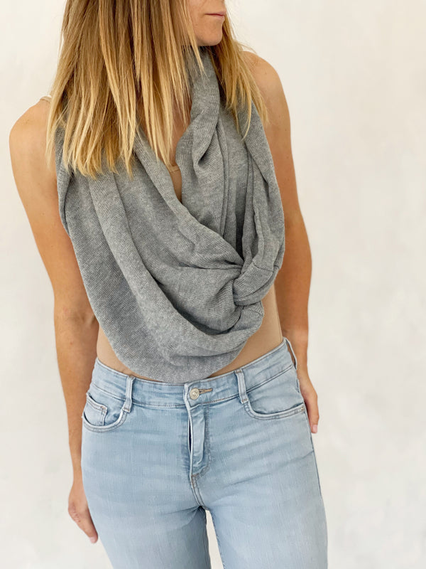 Infinity Knot Shawl - grey
