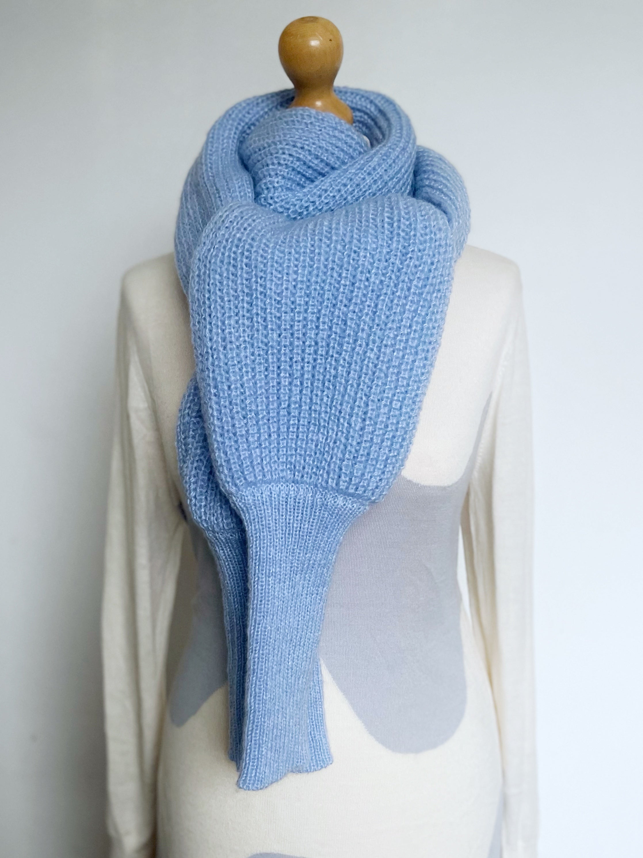 Soft brushed scarf - Sky blue