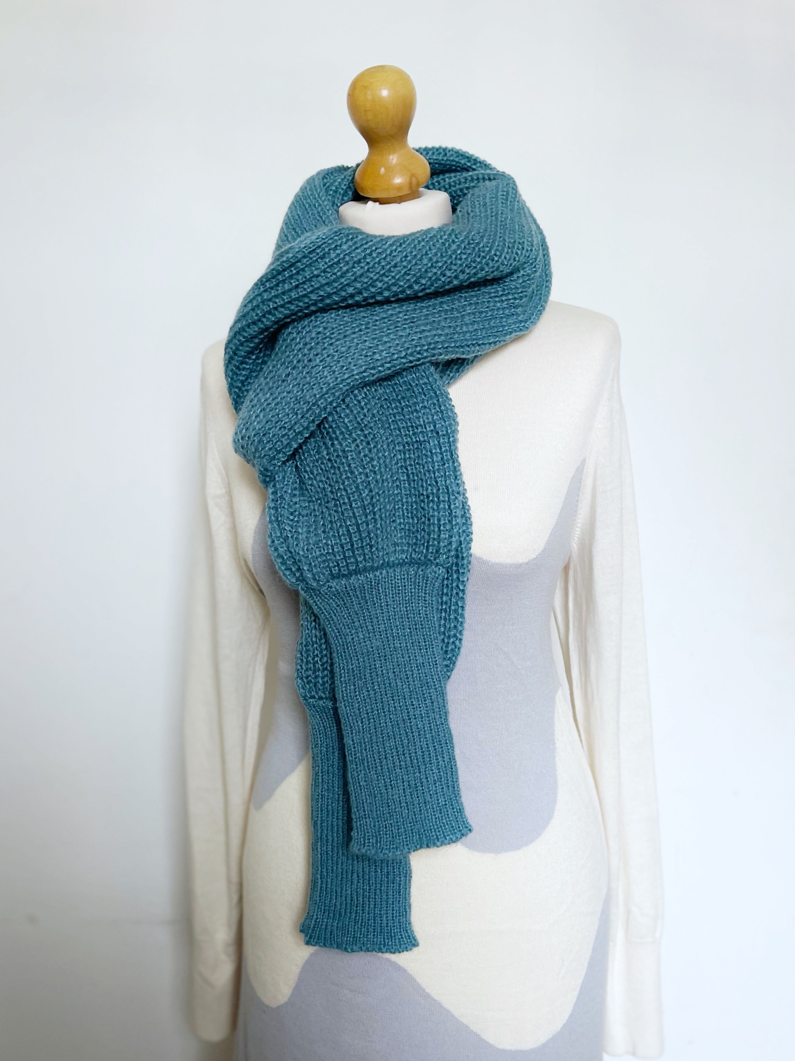 Soft brushed scarf - Blue