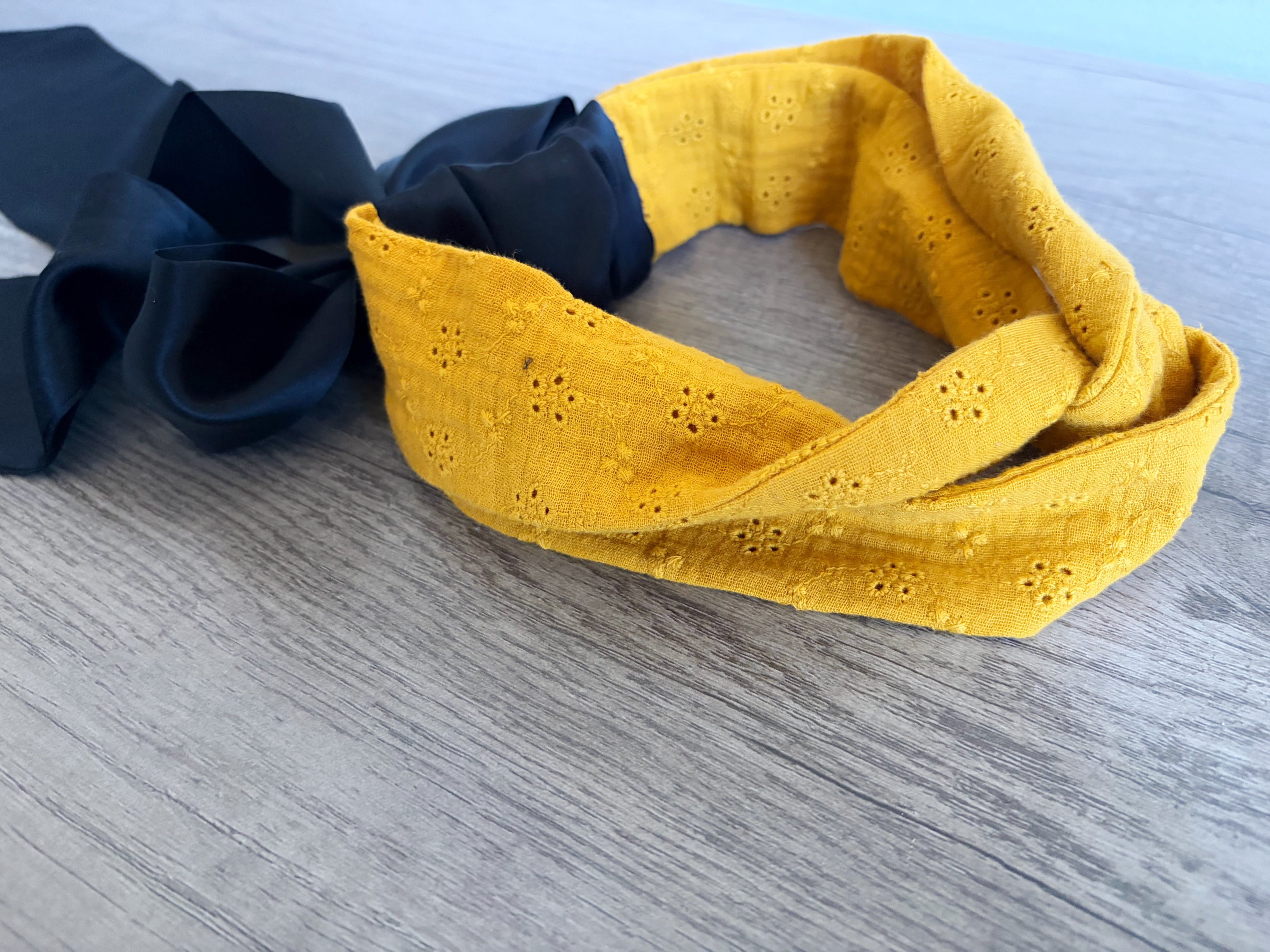 Silk bow headband - Mustard