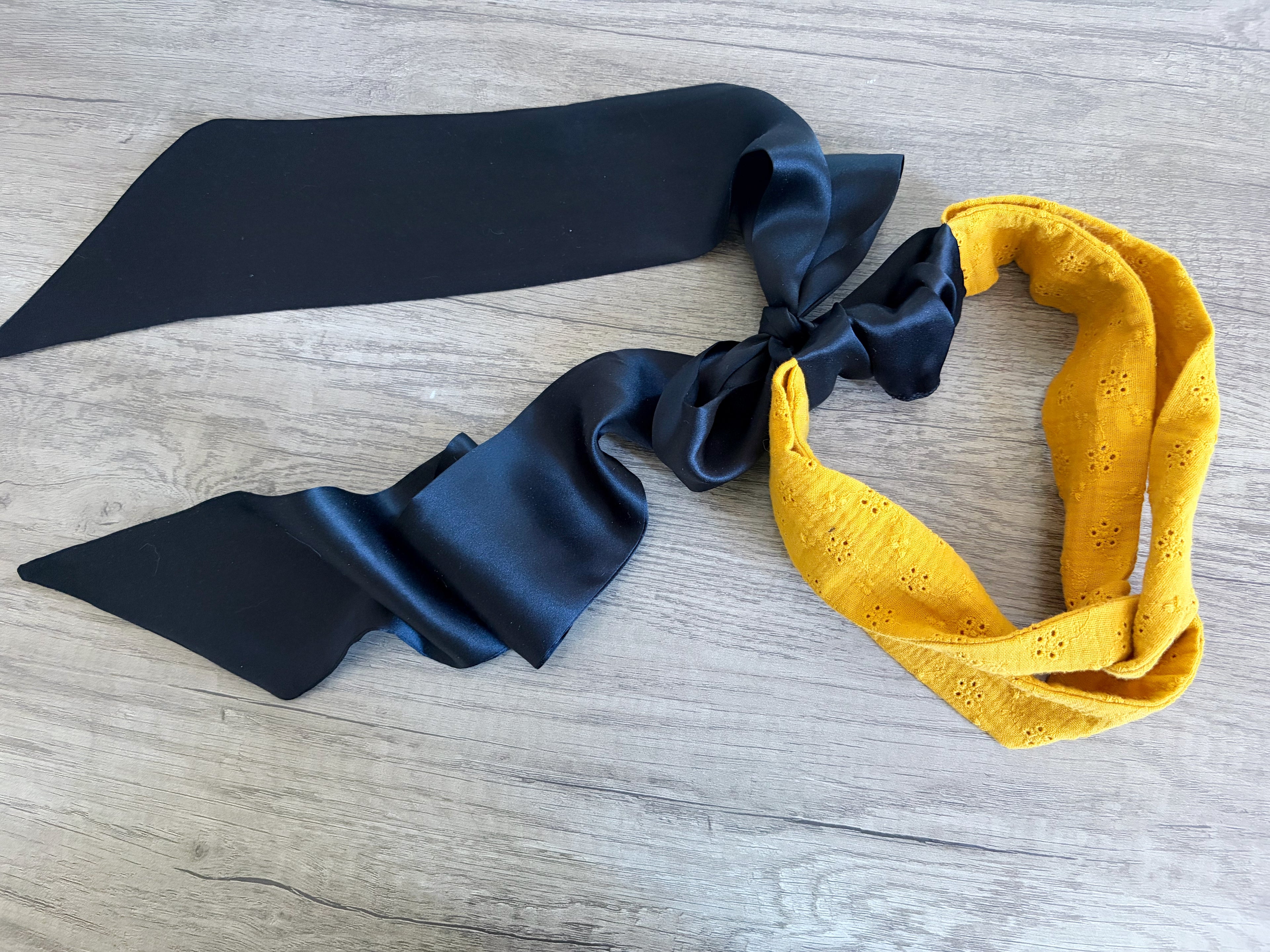 Silk bow headband - Mustard