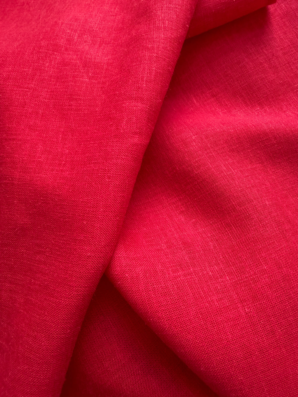 PRE-ORDER - Lumina scarf - Scarlet red