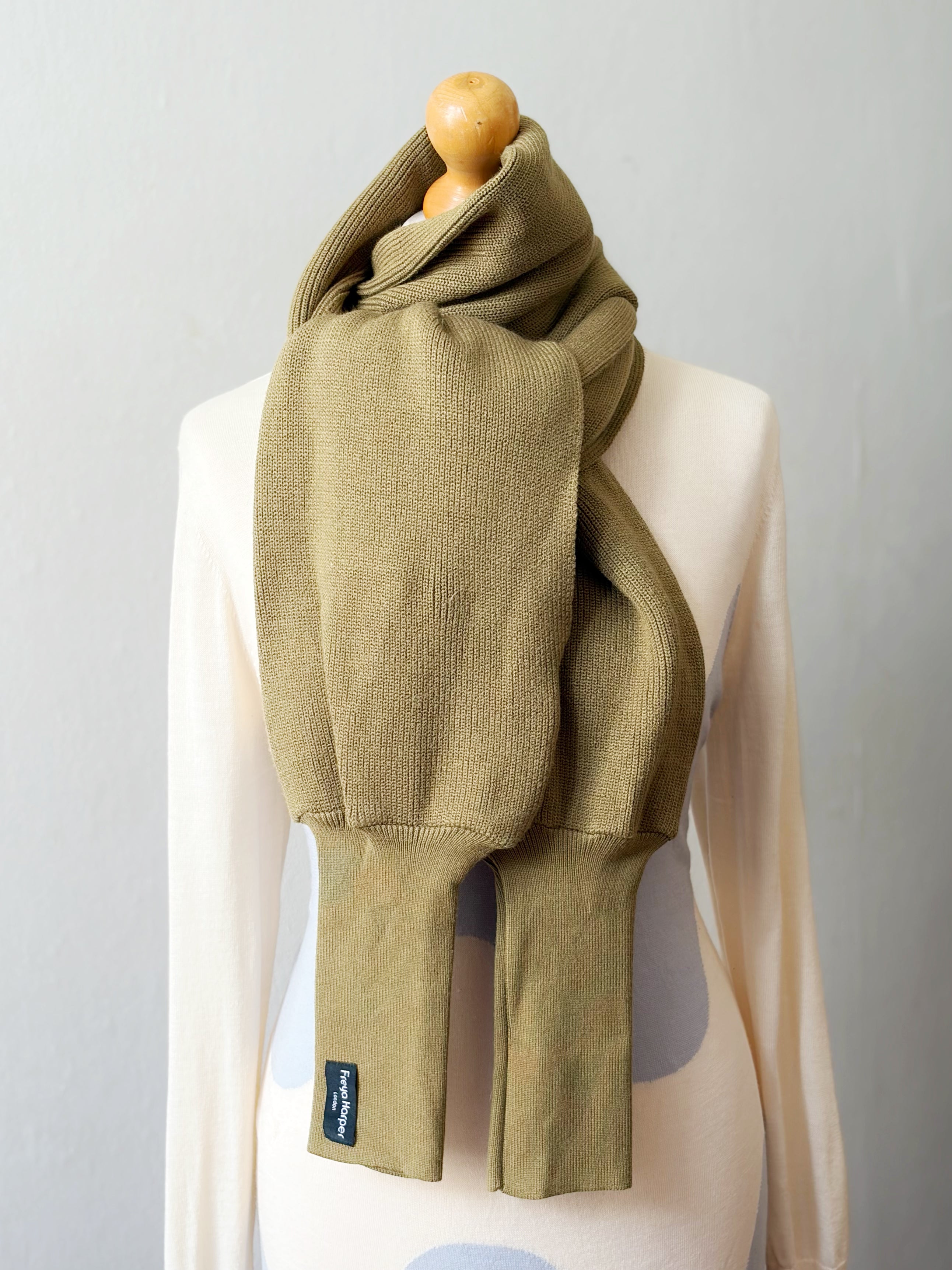 Light Radiance - Olive