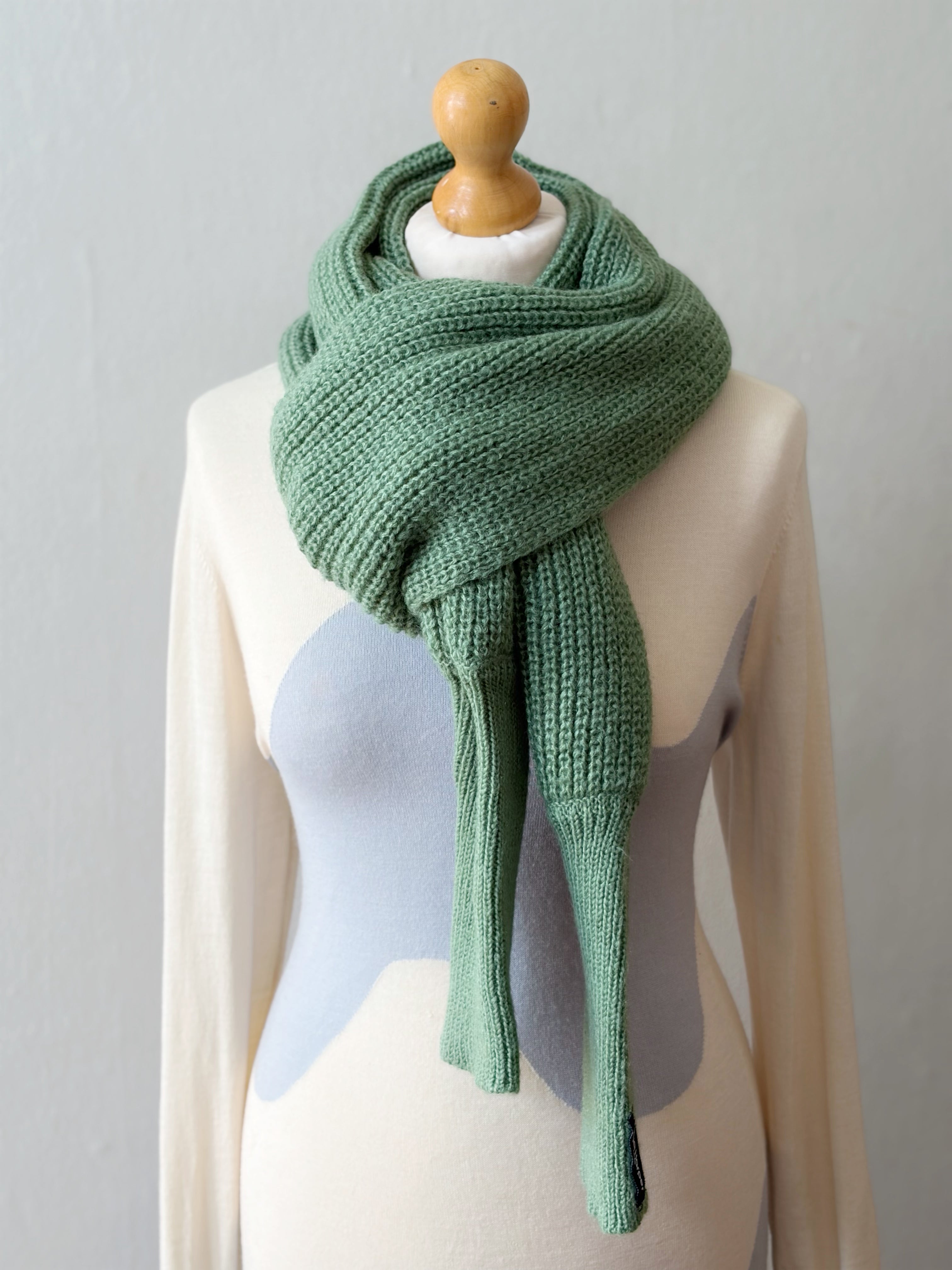 Soft brushed scarf - Green