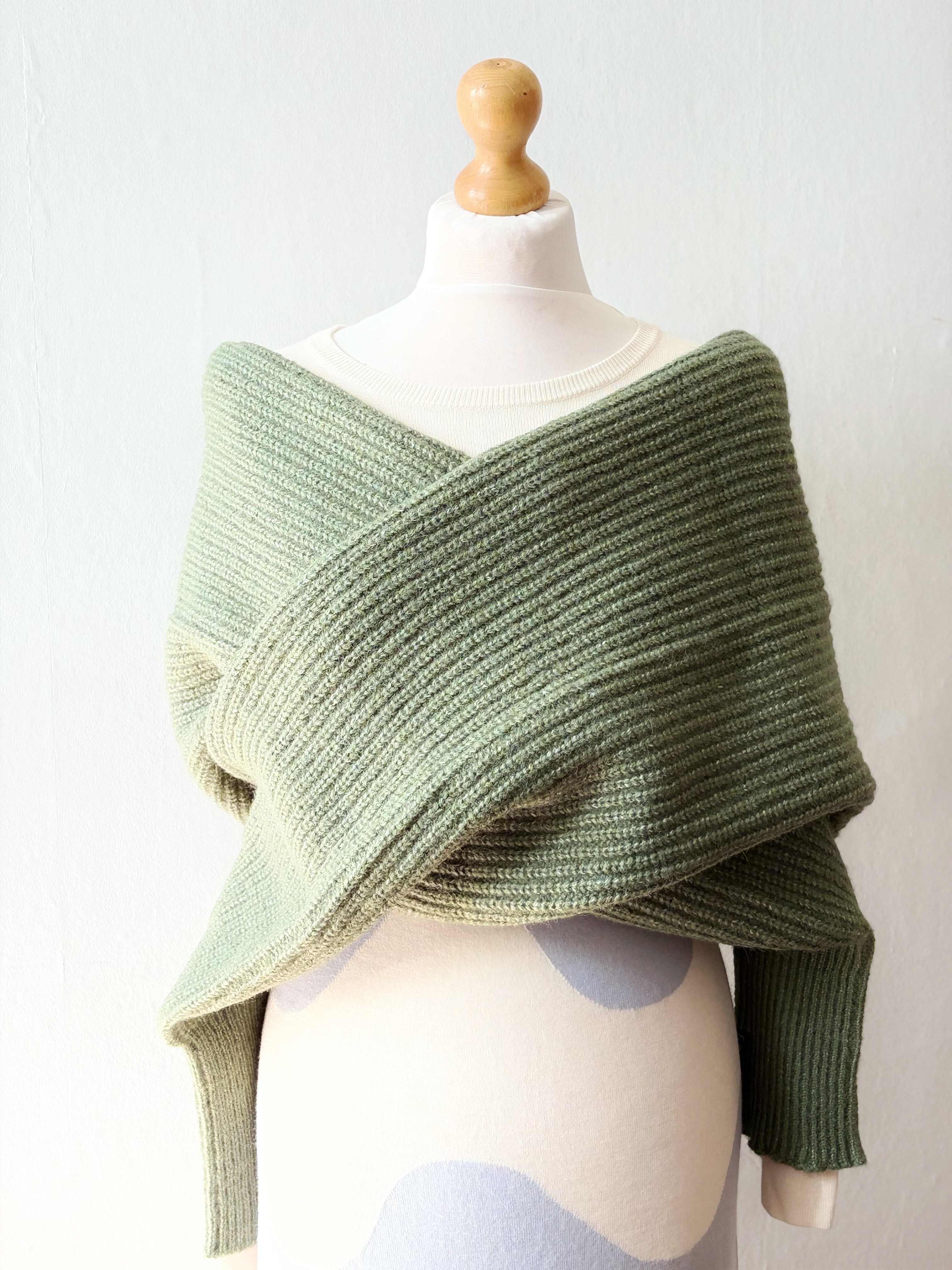Lush -  Green