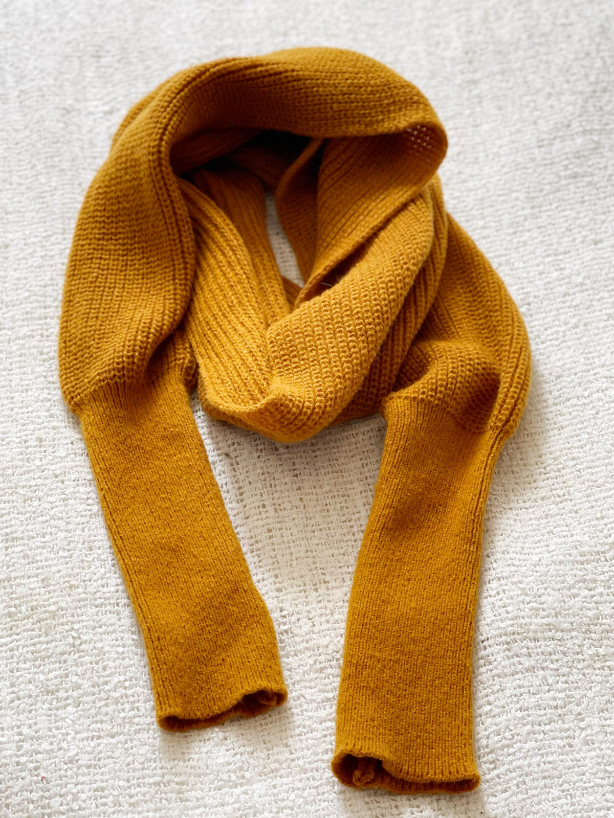 Brushed scarf with thumb holes - Mustard Yellow