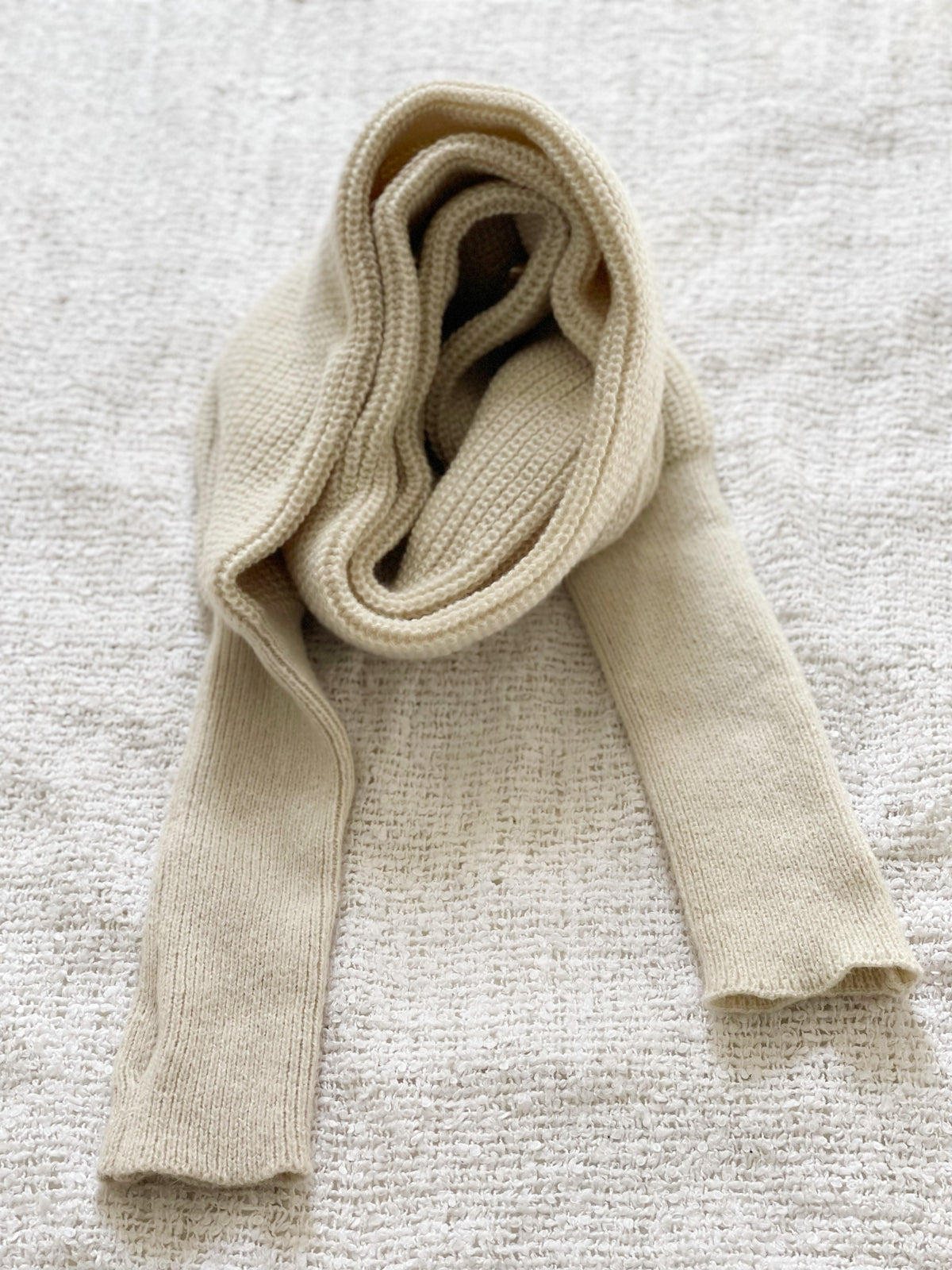Brushed scarf with thumb holes - Ivory cream